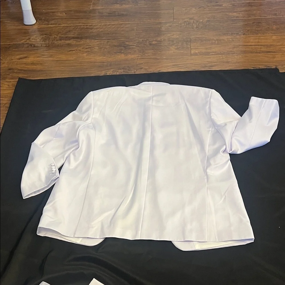 Men’s White Elegante Gentiluomo Italiana Collezione Suit Sz 43R.